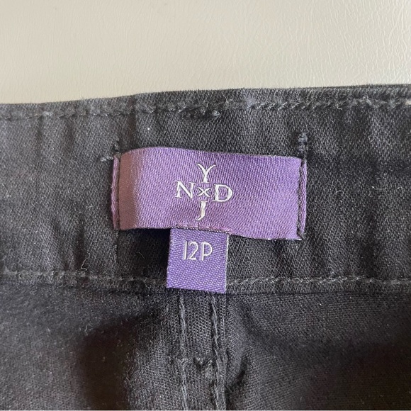 NYDJ Skinny Jeans - Black with Silver Sheen - Size 12P - Picture 6 of 13